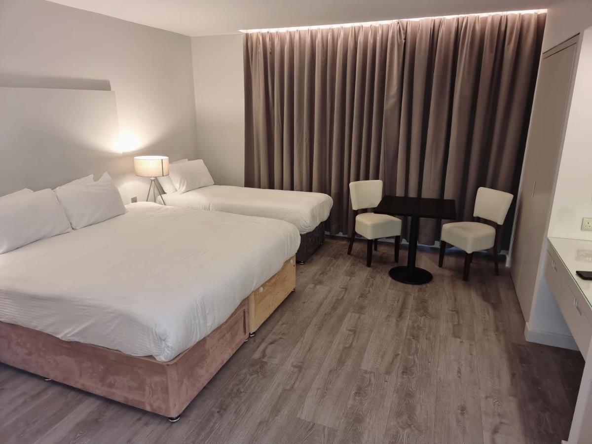 Axiom Park Hotel London Exteriör bild