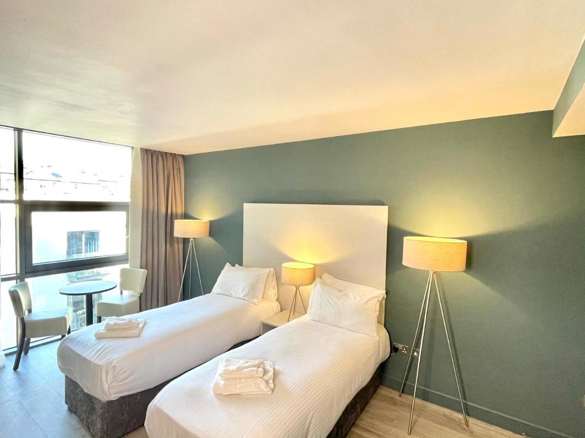 Axiom Park Hotel London Exteriör bild