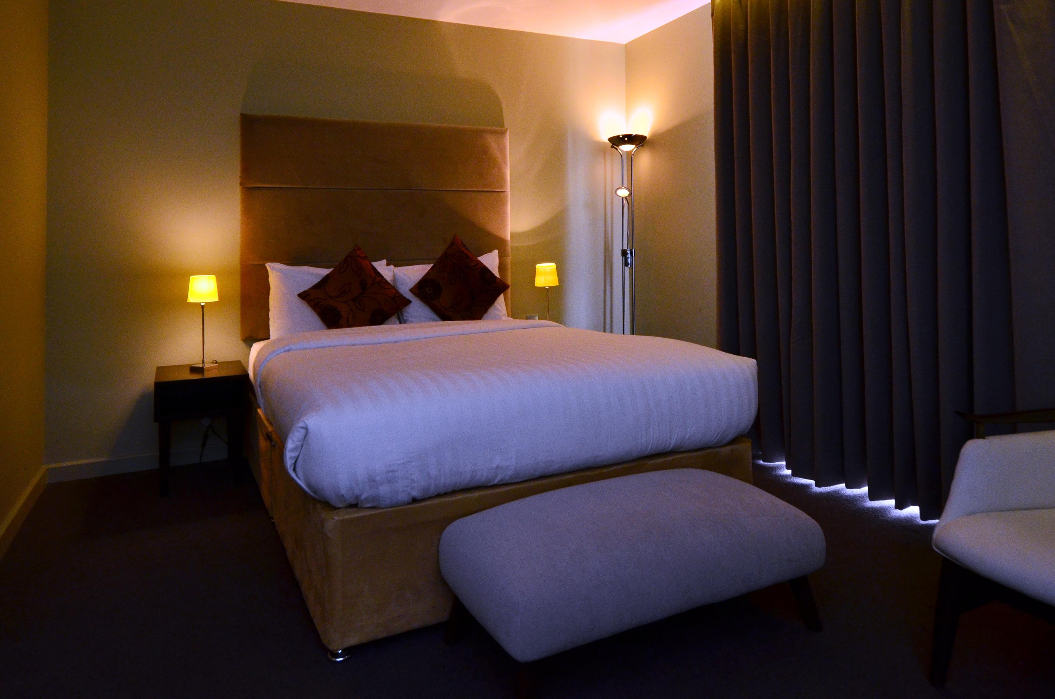 Axiom Park Hotel London Exteriör bild